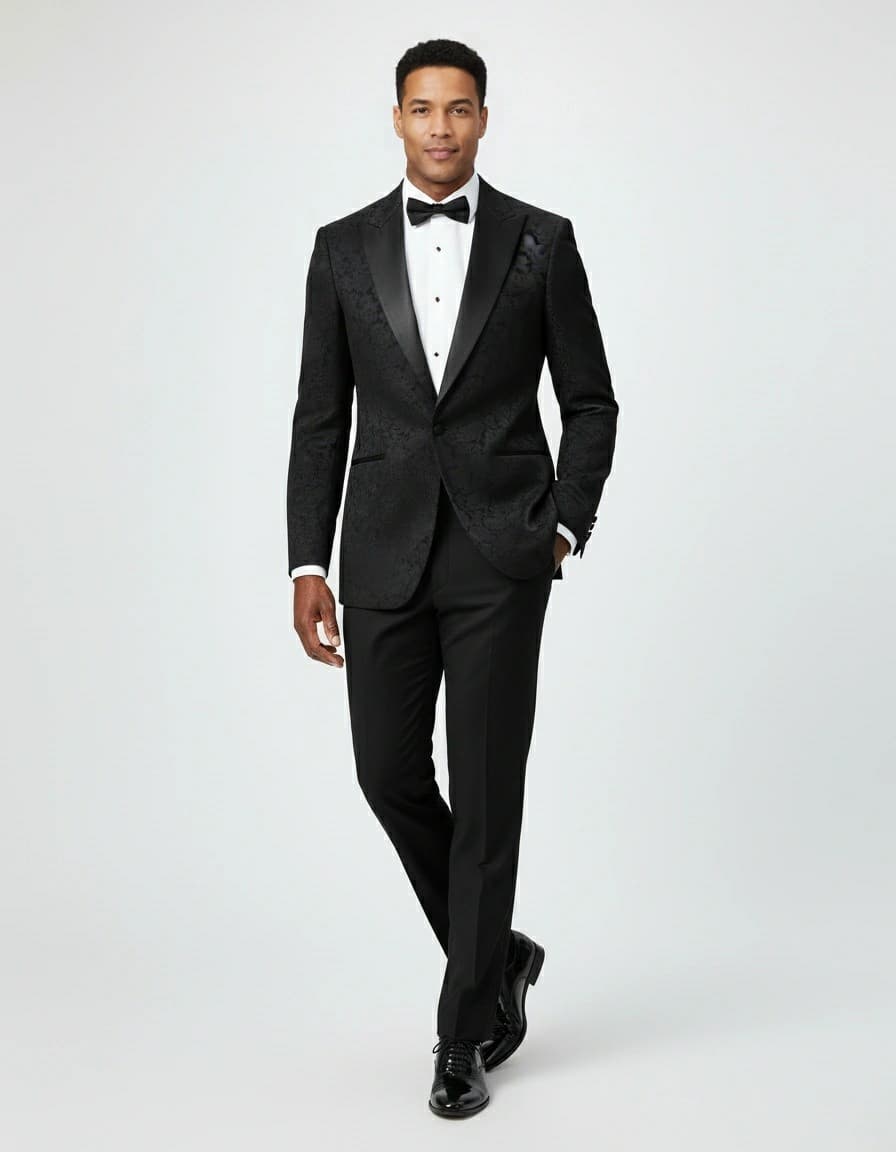 Dinnerjacket paisley velvet zwart — op model