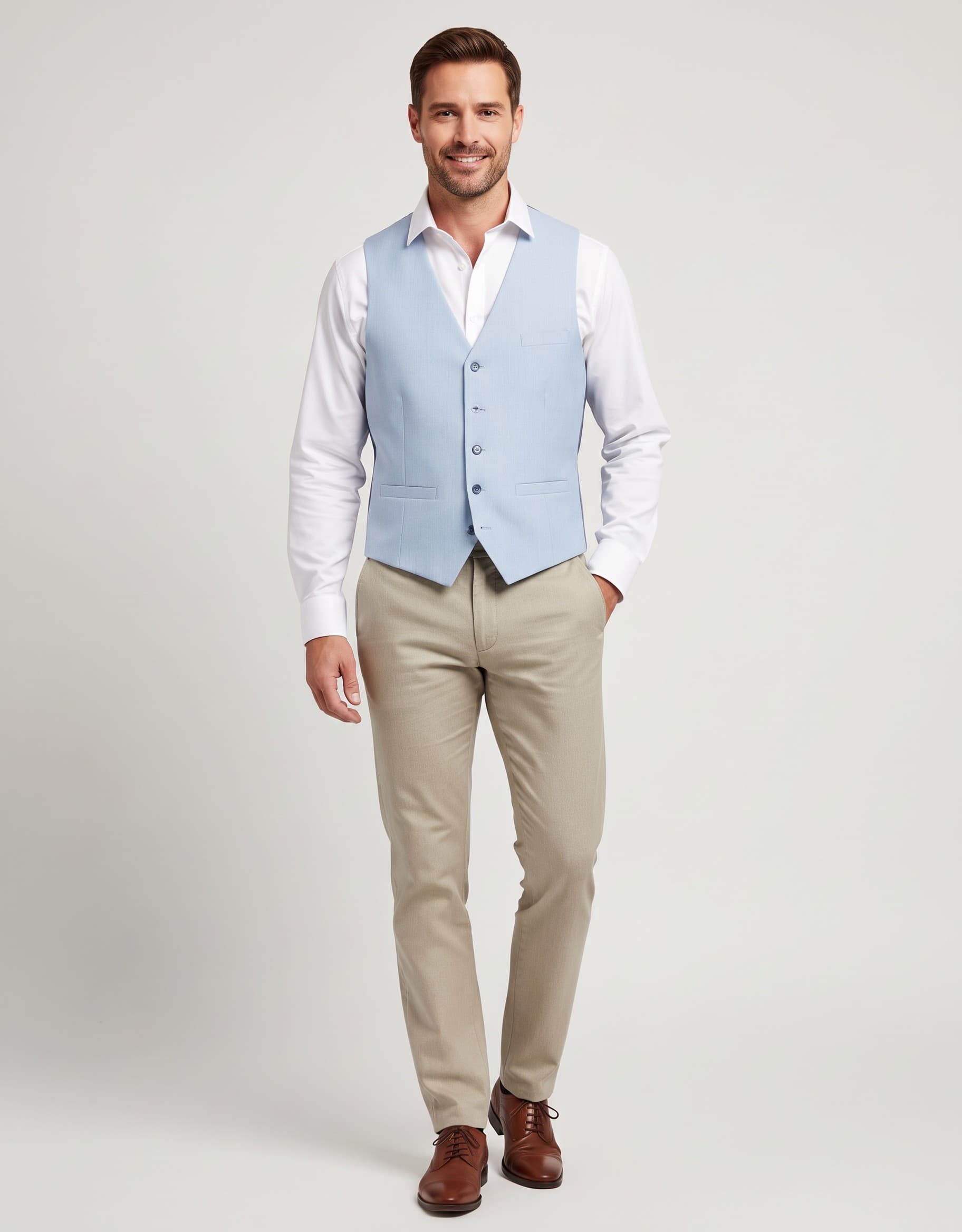 Gilet linnenblend lichtblauw — op model