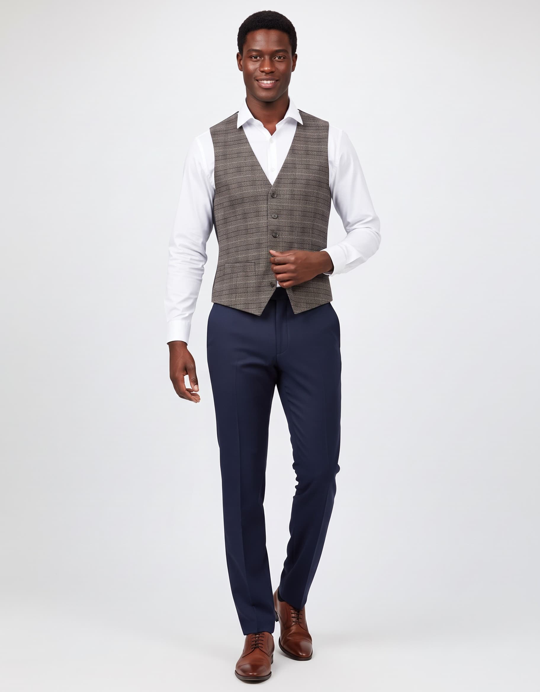 Gilet ruit grijsbruin — op model